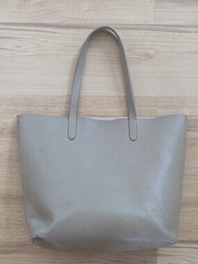 Cuyana Leather Tote Bag Taupe Pebbled Minimalist Shoulder Bag Work Everyday READ